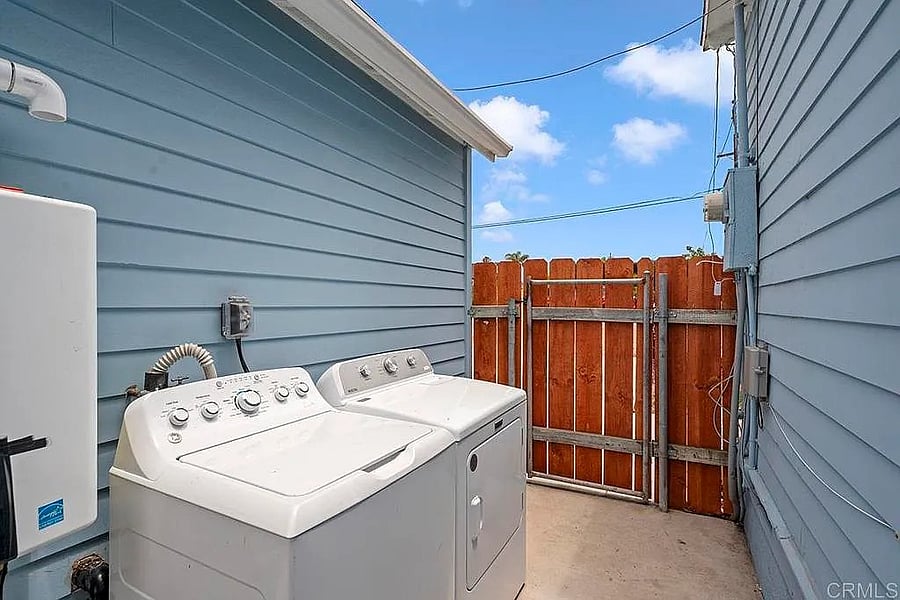 Furnished Finder property 1025458_1 photo 28