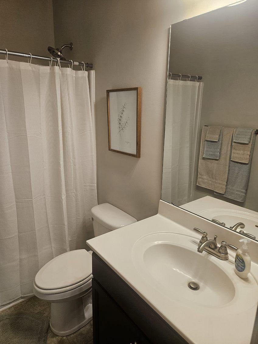 Furnished Finder property 1025467_1 photo 11