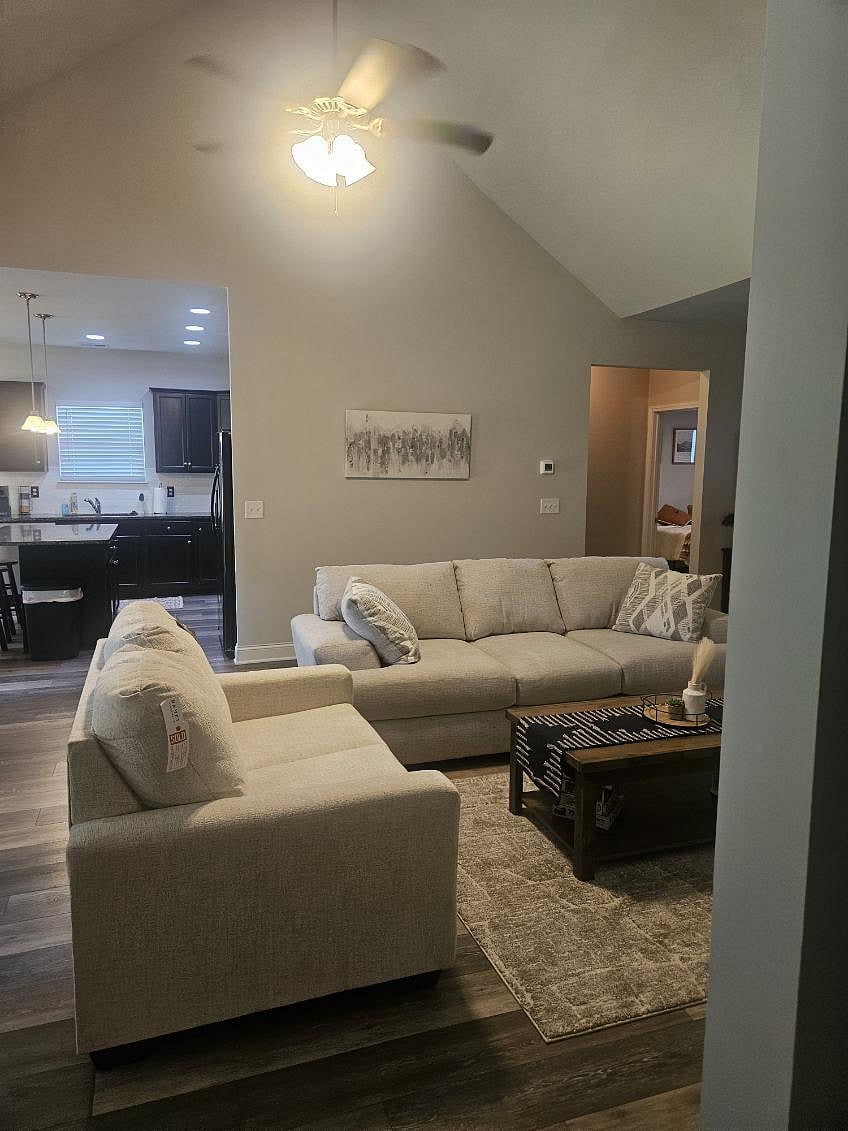 Furnished Finder property 1025467_1 photo 4