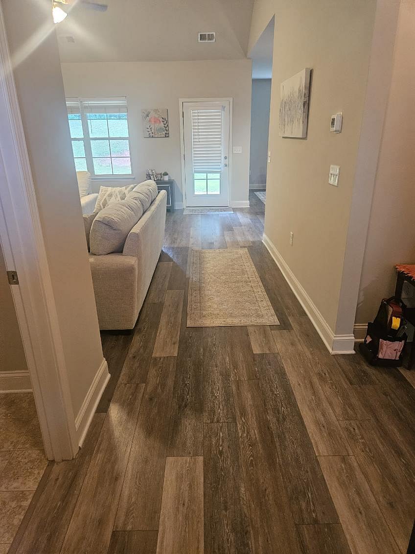 Furnished Finder property 1025467_1 photo 3
