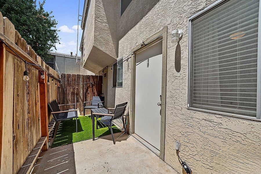 Furnished Finder property 1025491_1 photo 4