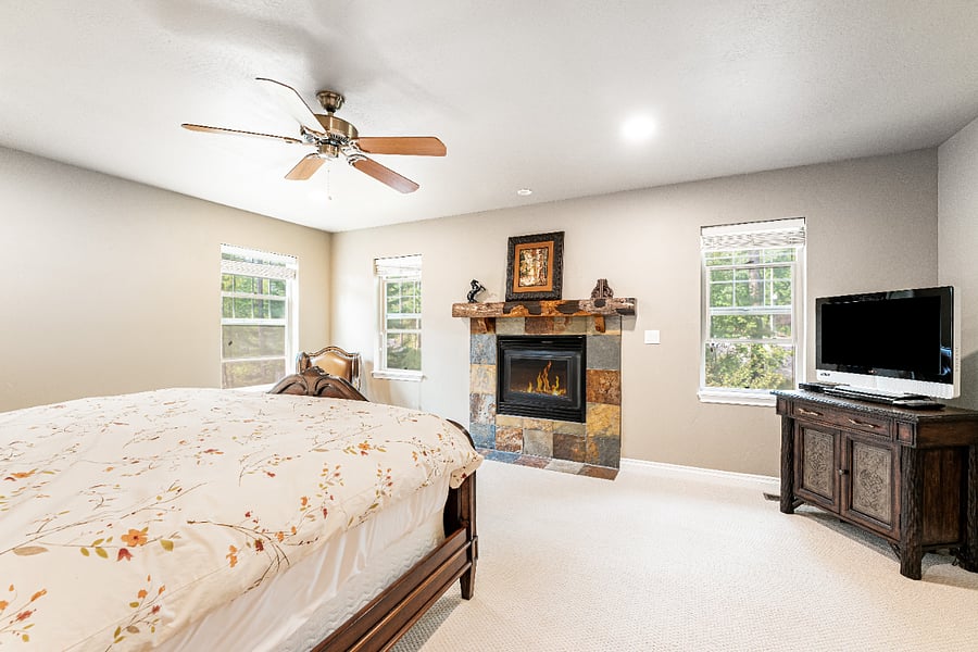 Furnished Finder property 1025497_1 photo 33