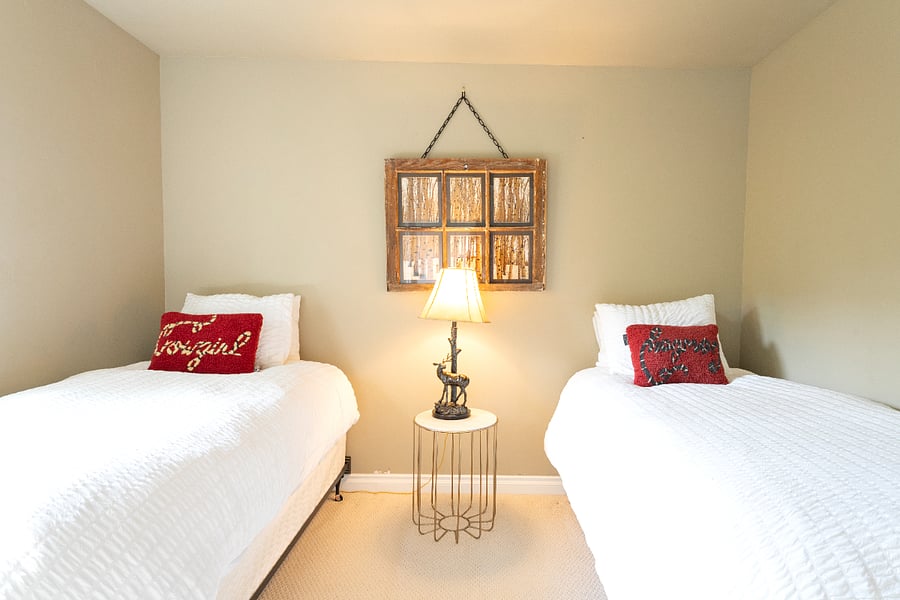 Furnished Finder property 1025497_1 photo 42