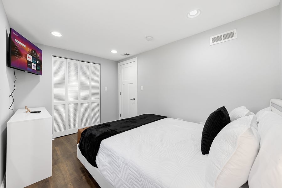 Furnished Finder property 1025513_1 photo 30
