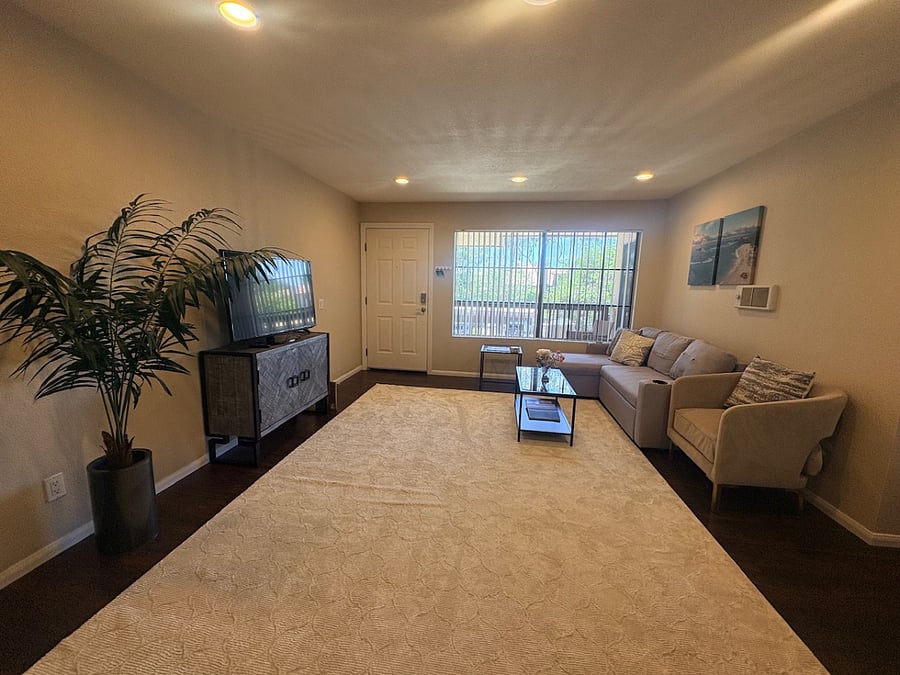 Furnished Finder property 1025539_1 photo 3