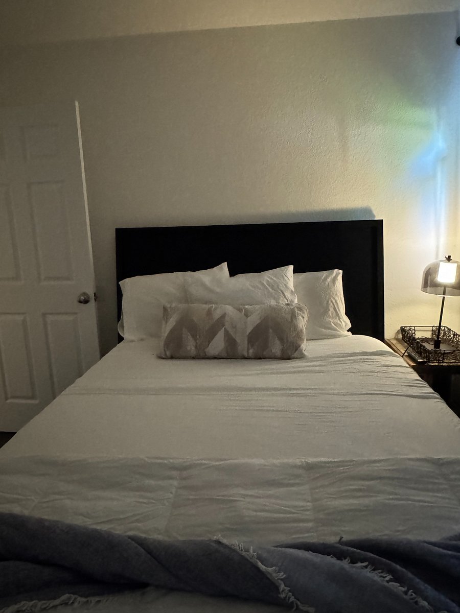 Furnished Finder property 1025563_1 photo 3