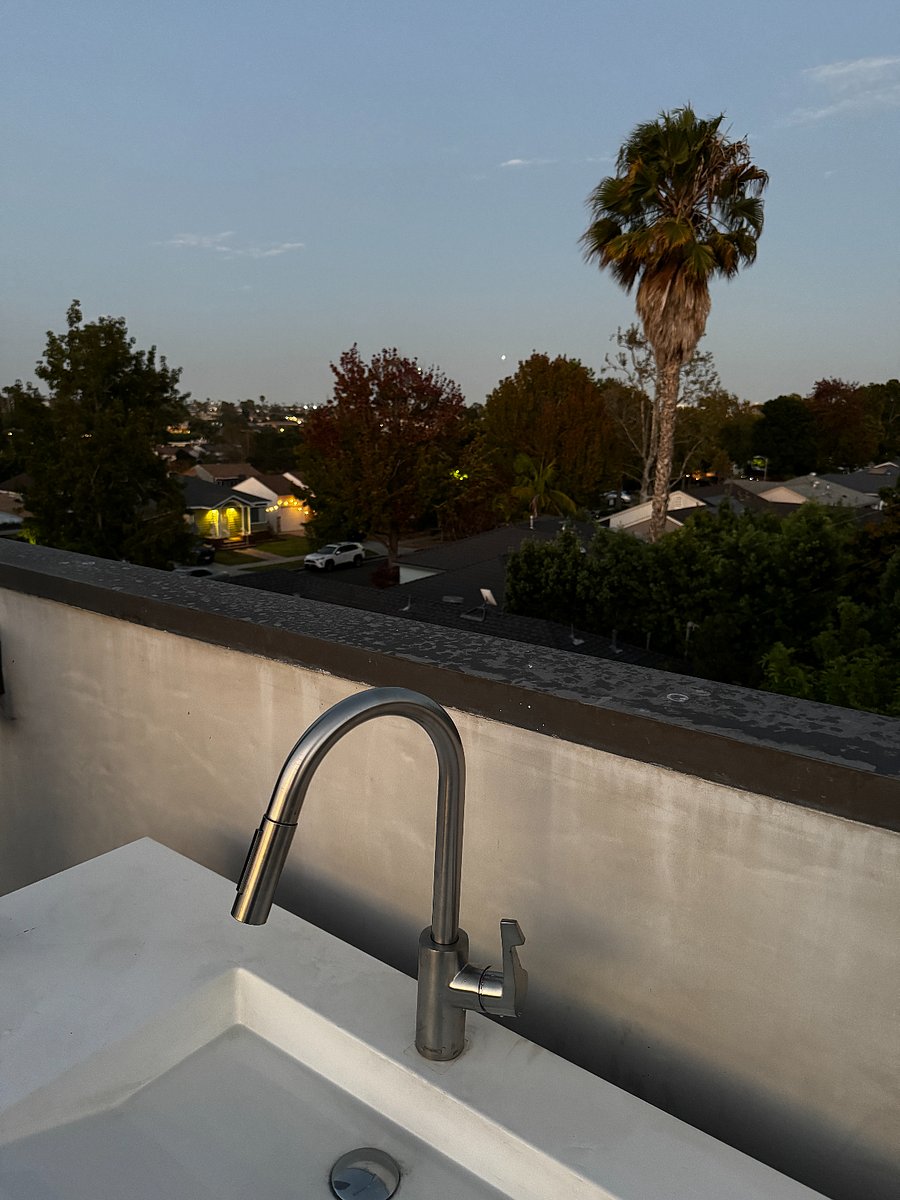 Sink on the roof deck