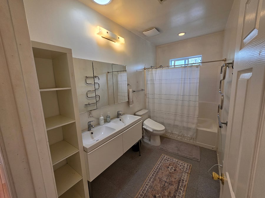Furnished Finder property 1025581_1 photo 18