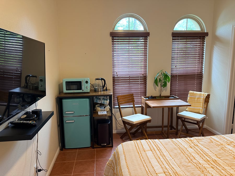 Furnished Finder property 1025594_1 photo 4