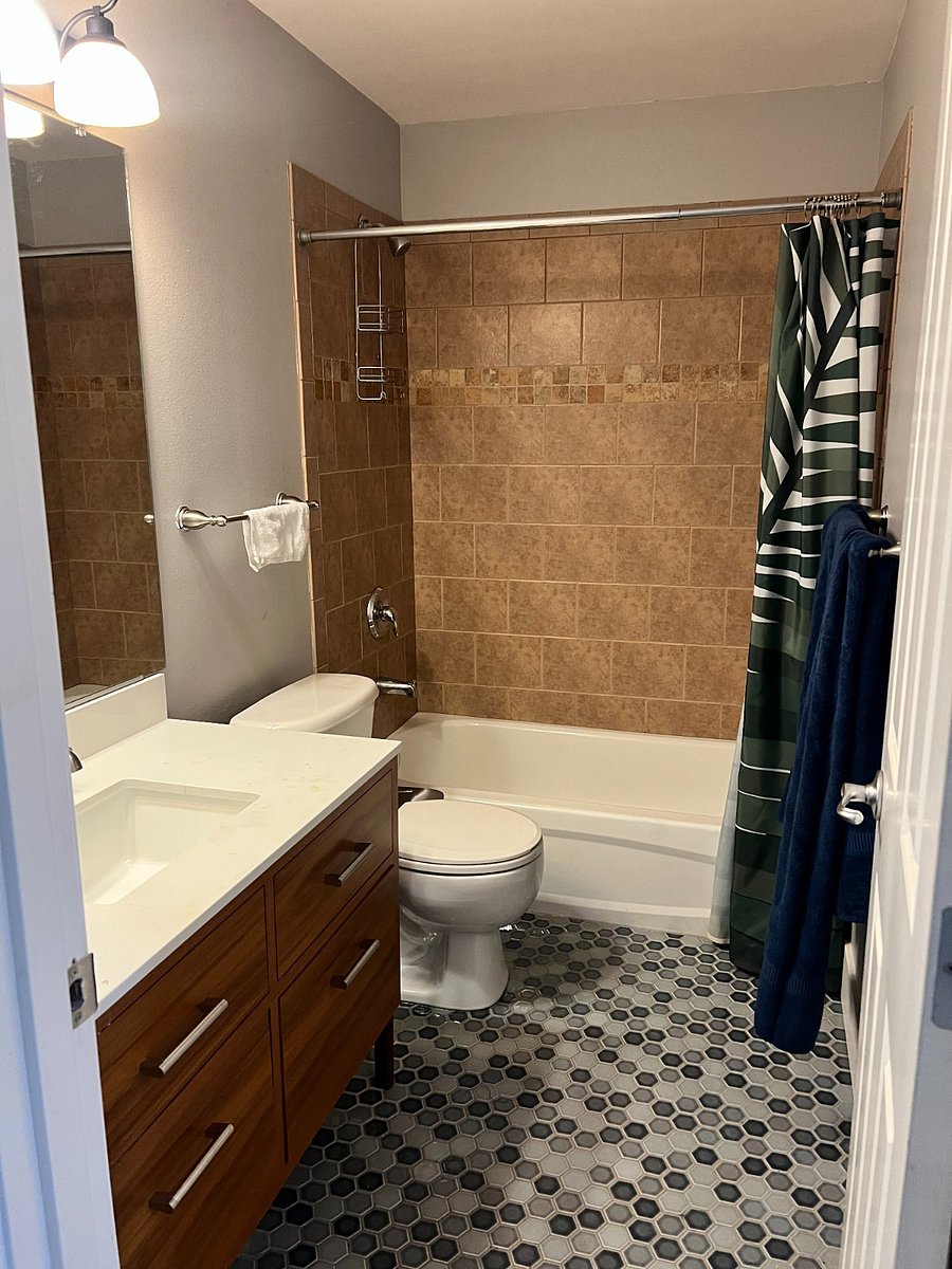 Furnished Finder property 1025598_1 photo 23