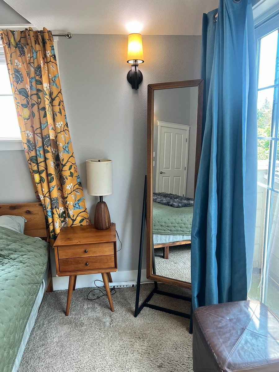 Furnished Finder property 1025598_1 photo 16