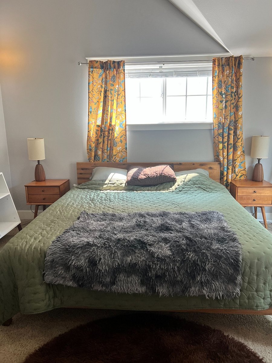 Furnished Finder property 1025598_1 photo 3