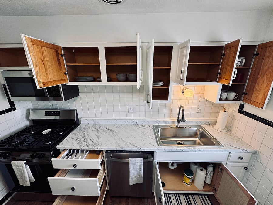 Furnished Finder property 1025637_1 photo 2