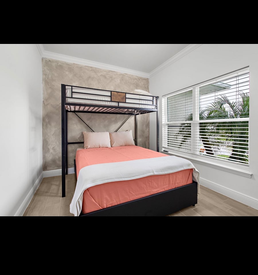 Furnished Finder property 1025644_1 photo 21