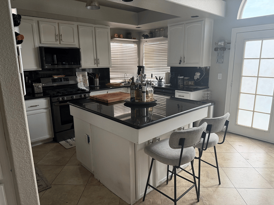 Furnished Finder property 1025673_1 photo 11