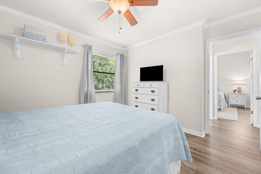 Furnished Finder property 1025681_1 photo 31