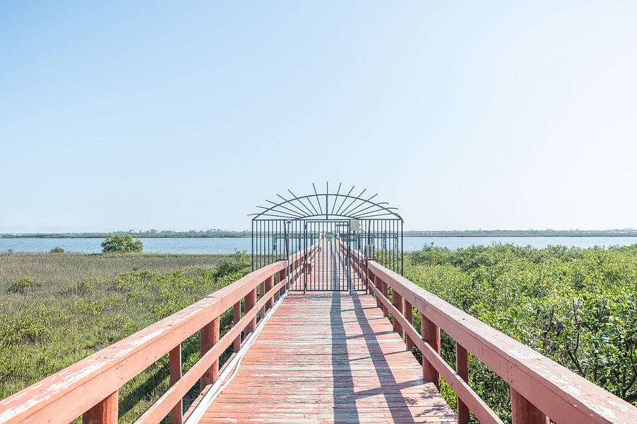 Fishing pier