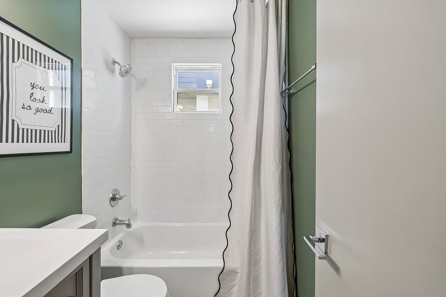 Furnished Finder property 1025699_1 photo 36