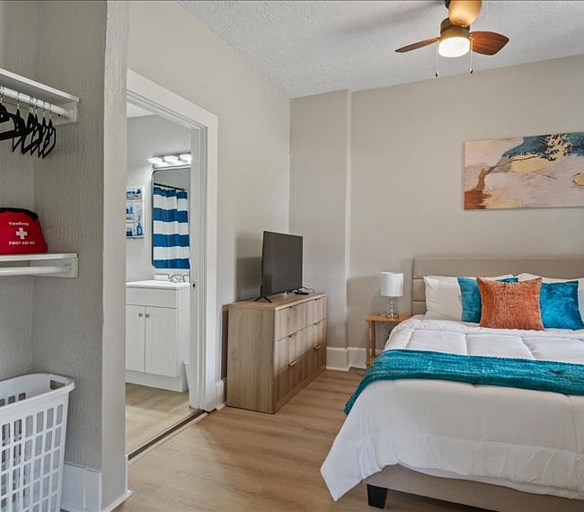 Furnished Finder property 1025700_1 photo 8