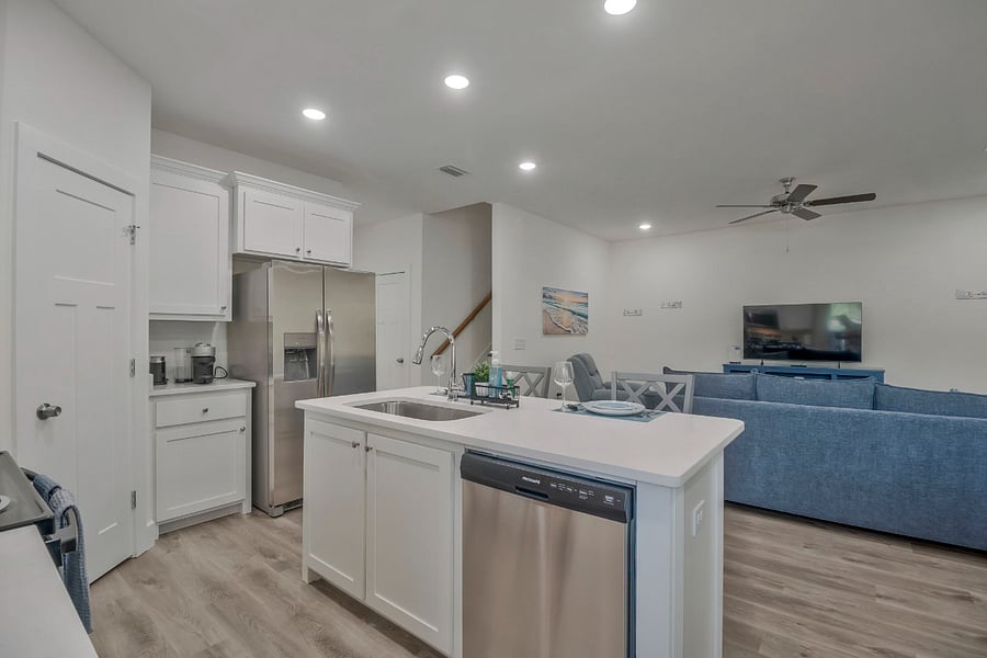 Furnished Finder property 1025711_1 photo 42