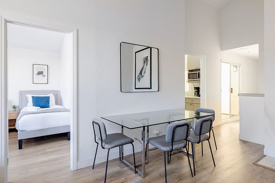 Furnished Finder property 1025718_1 photo 29