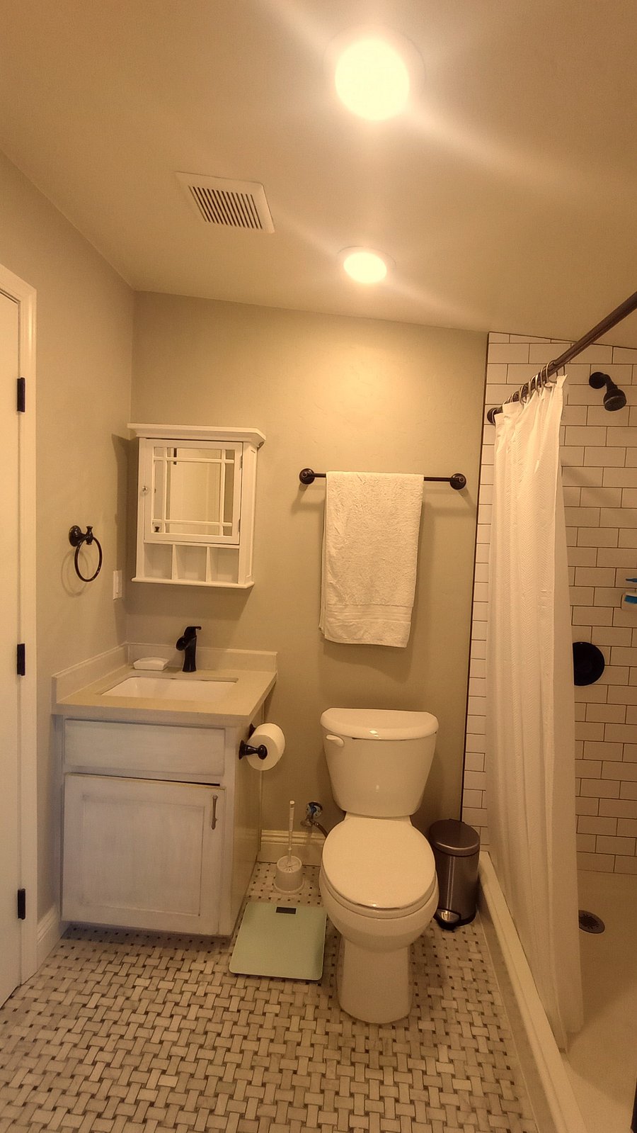 Furnished Finder property 1025724_1 photo 9