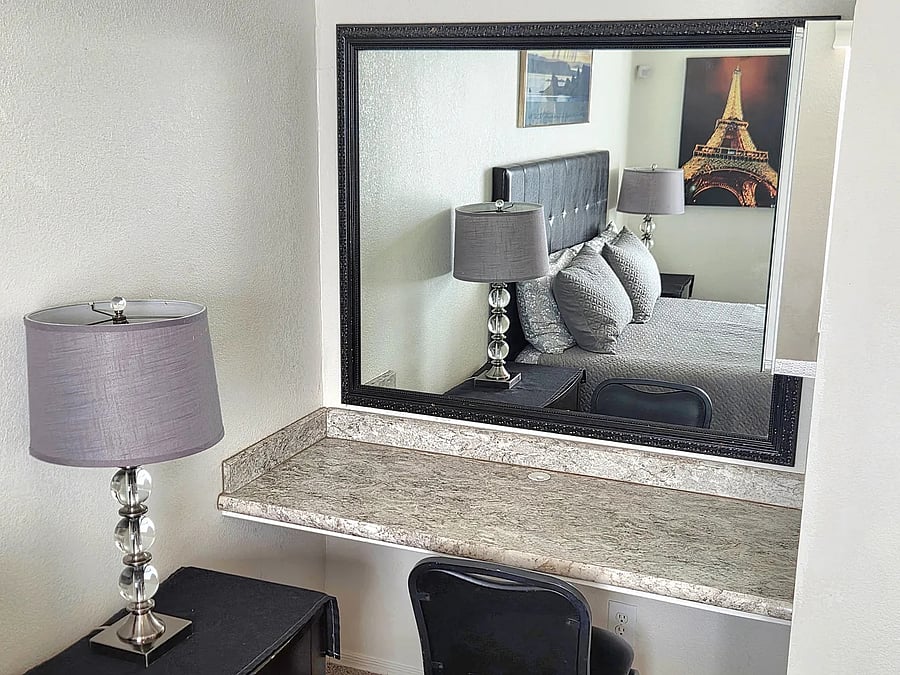 Furnished Finder property 1025729_1 photo 12