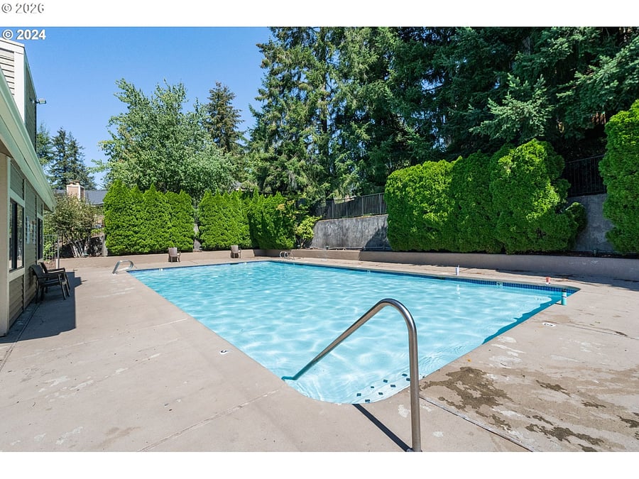Furnished Finder property 1025751_1 photo 9