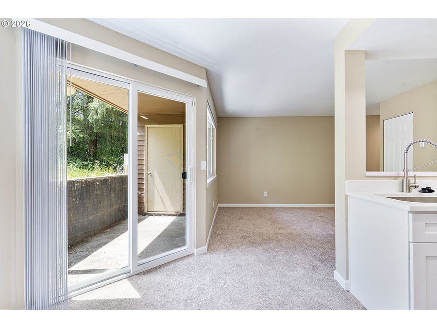 Furnished Finder property 1025751_1 photo 6