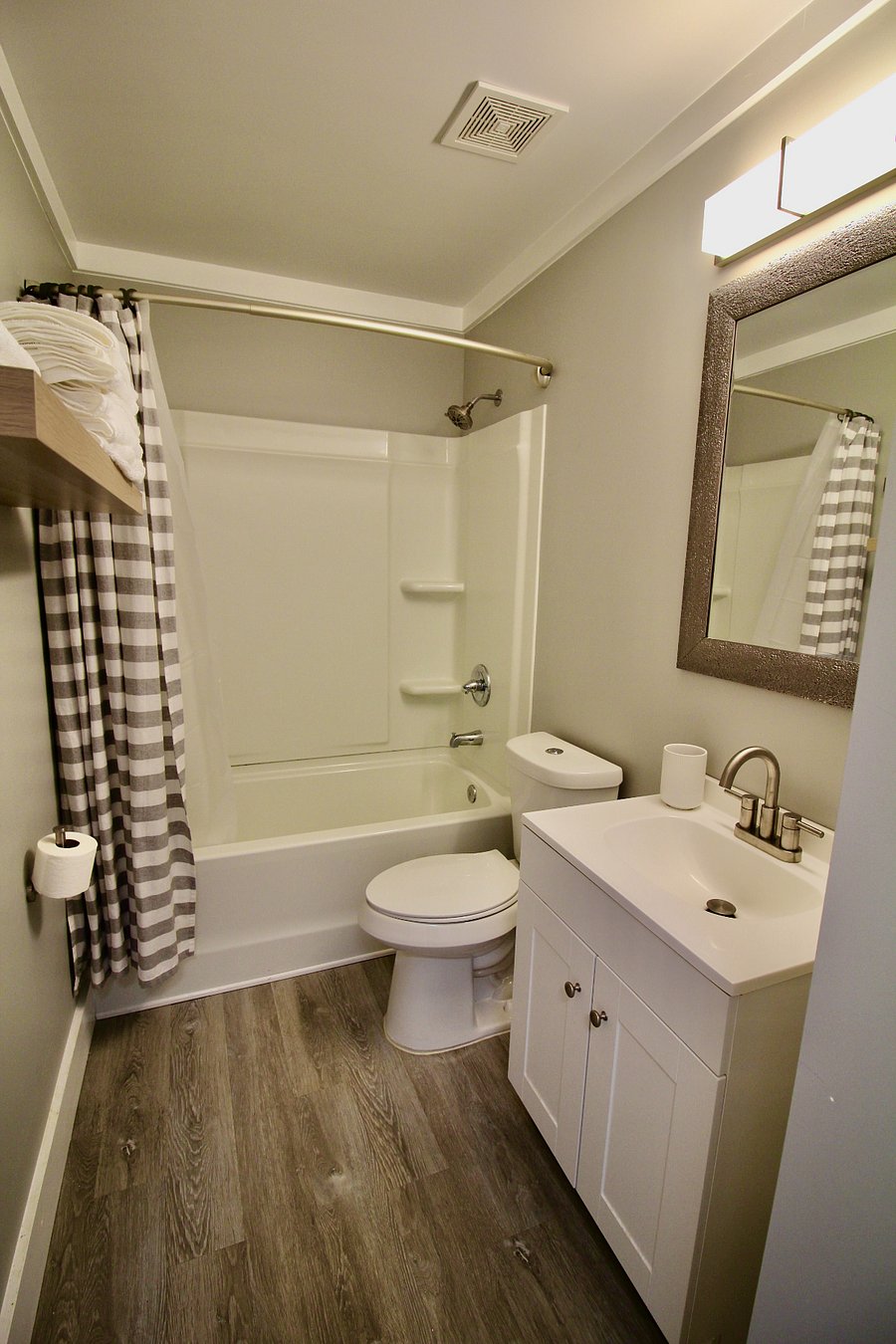 Furnished Finder property 1025764_1 photo 6