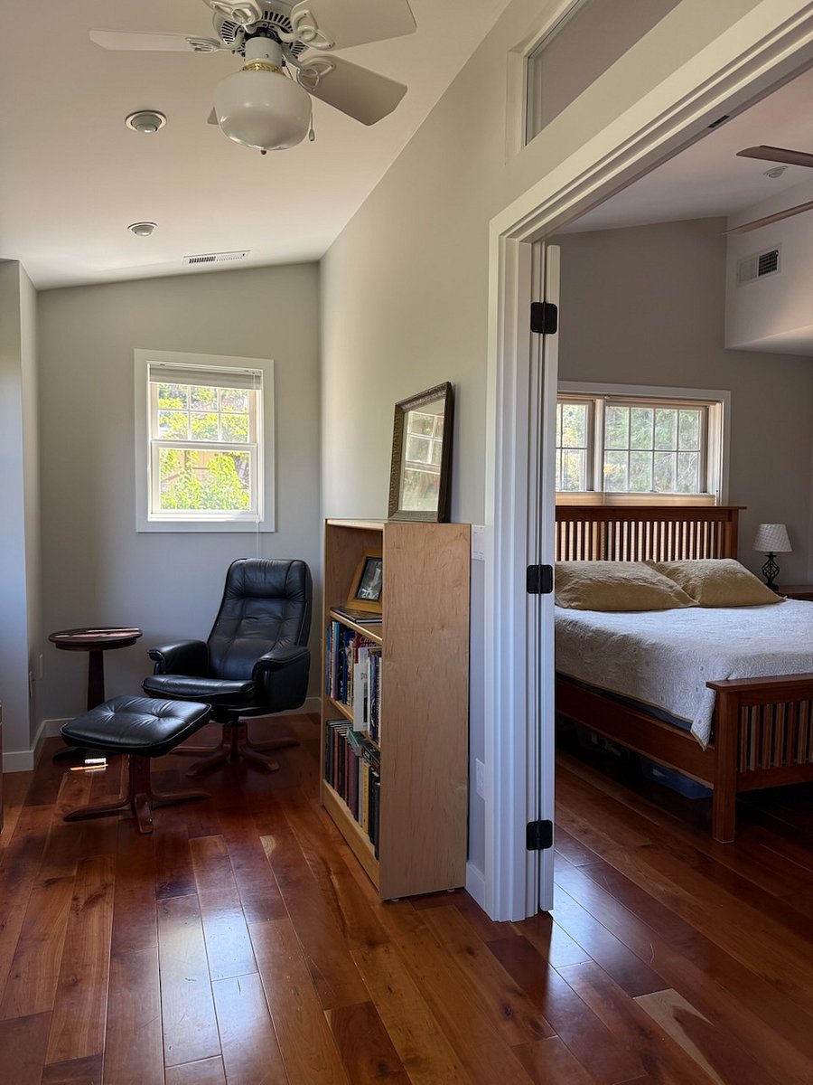 Furnished Finder property 1025767_1 photo 16