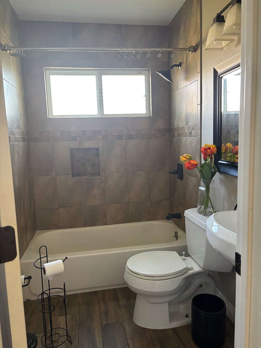 Furnished Finder property 1025777_1 photo 3