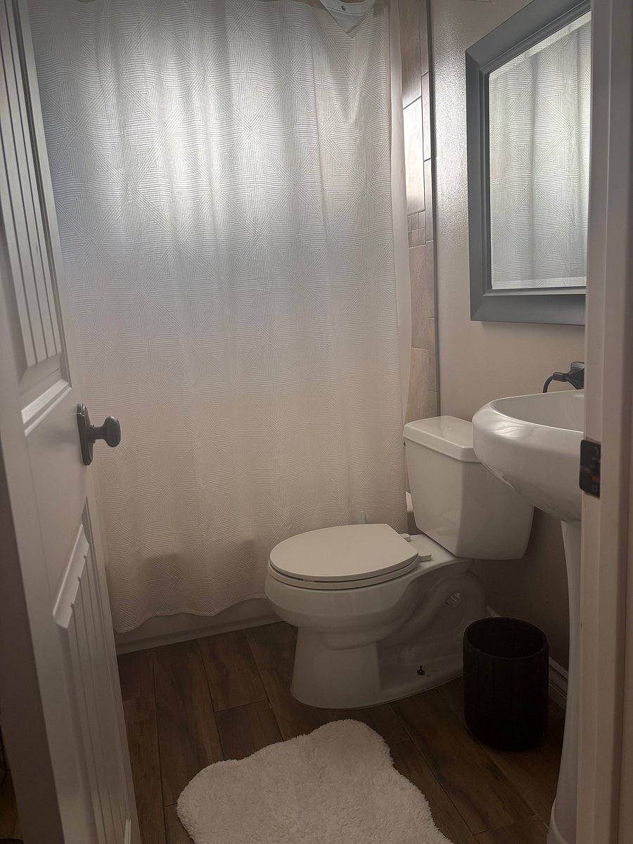 Furnished Finder property 1025777_1 photo 3