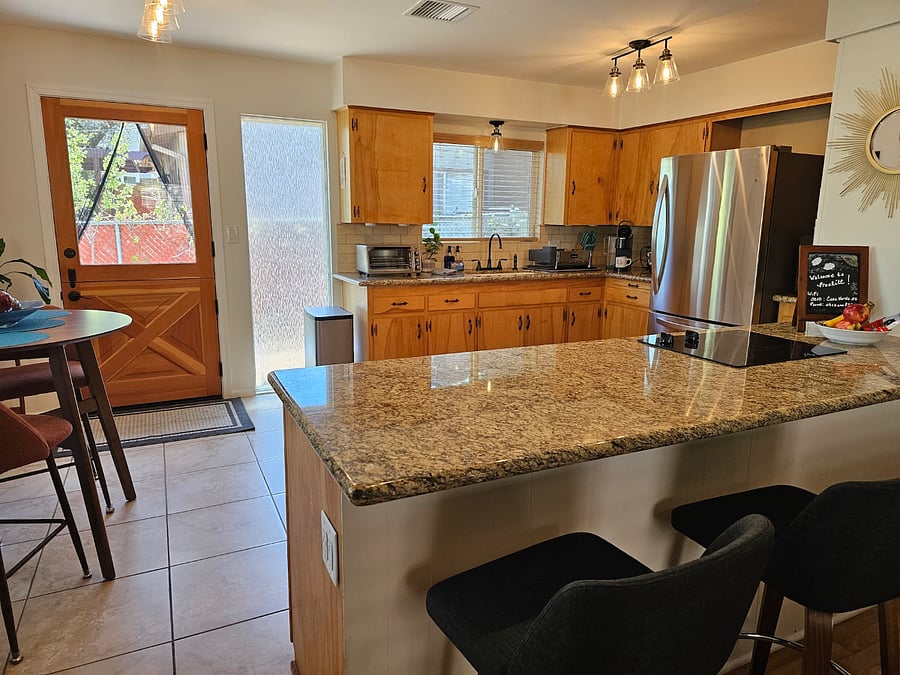 Furnished Finder property 1025782_1 photo 4