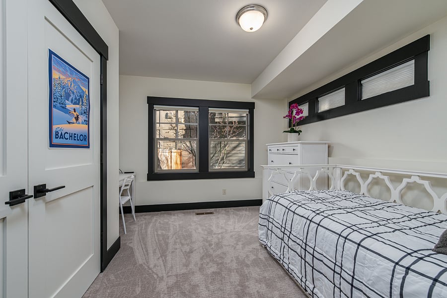 Furnished Finder property 1025797_1 photo 28