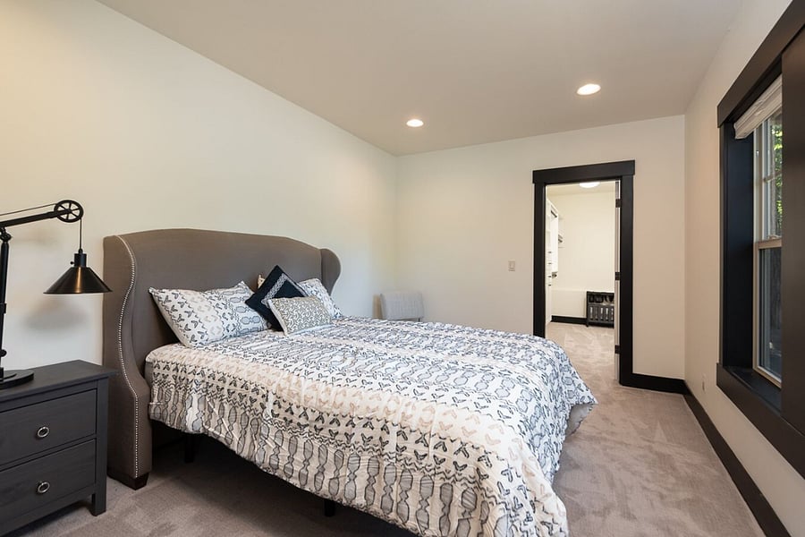 Furnished Finder property 1025797_1 photo 32