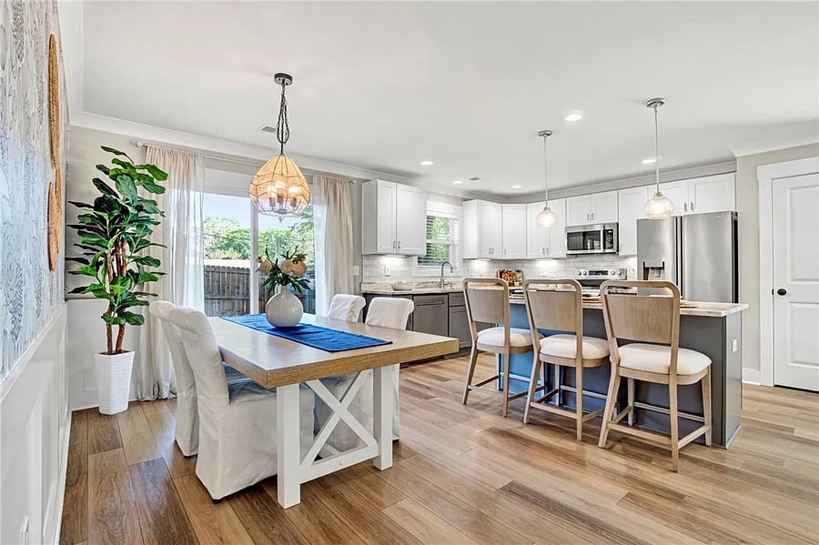 Furnished Finder property 1025800_1 photo 24