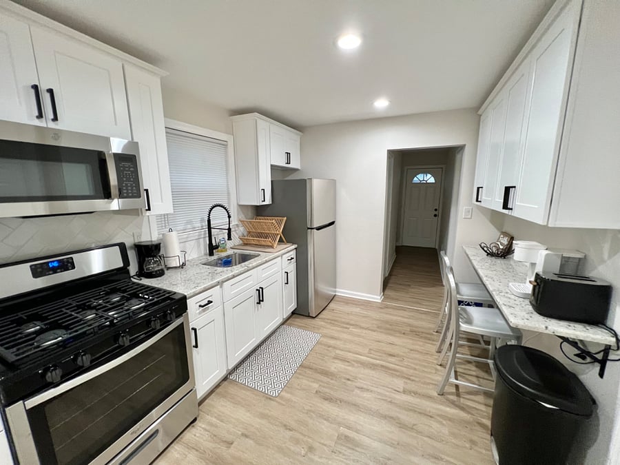 Furnished Finder property 1025805_1 photo 3