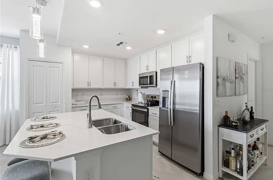 Furnished Finder property 1025811_1 photo 4