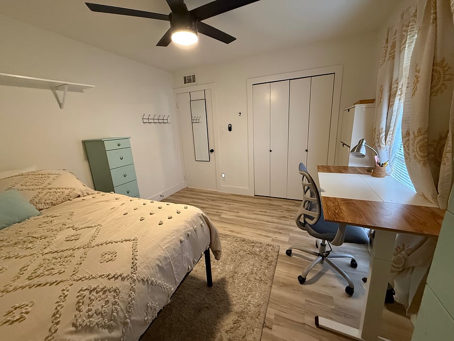 Furnished Finder property 1025812_1 photo 3