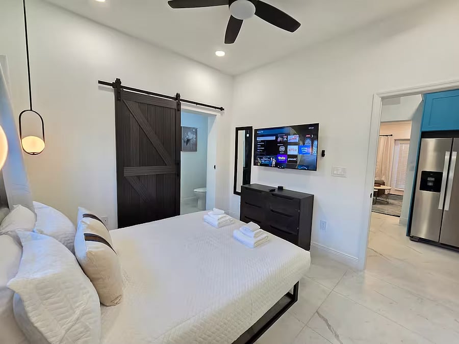 Furnished Finder property 1025817_2 photo 15