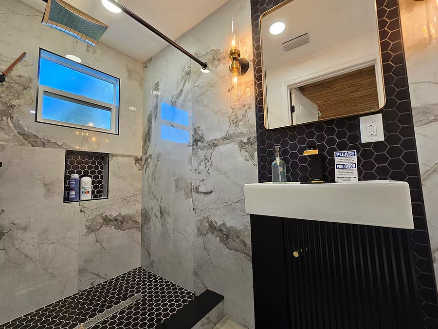 Furnished Finder property 1025817_3 photo 11