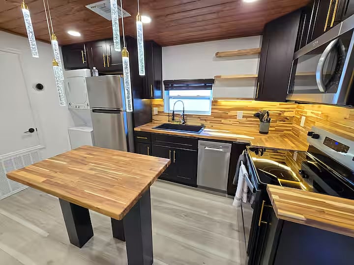 Furnished Finder property 1025817_3 photo 4