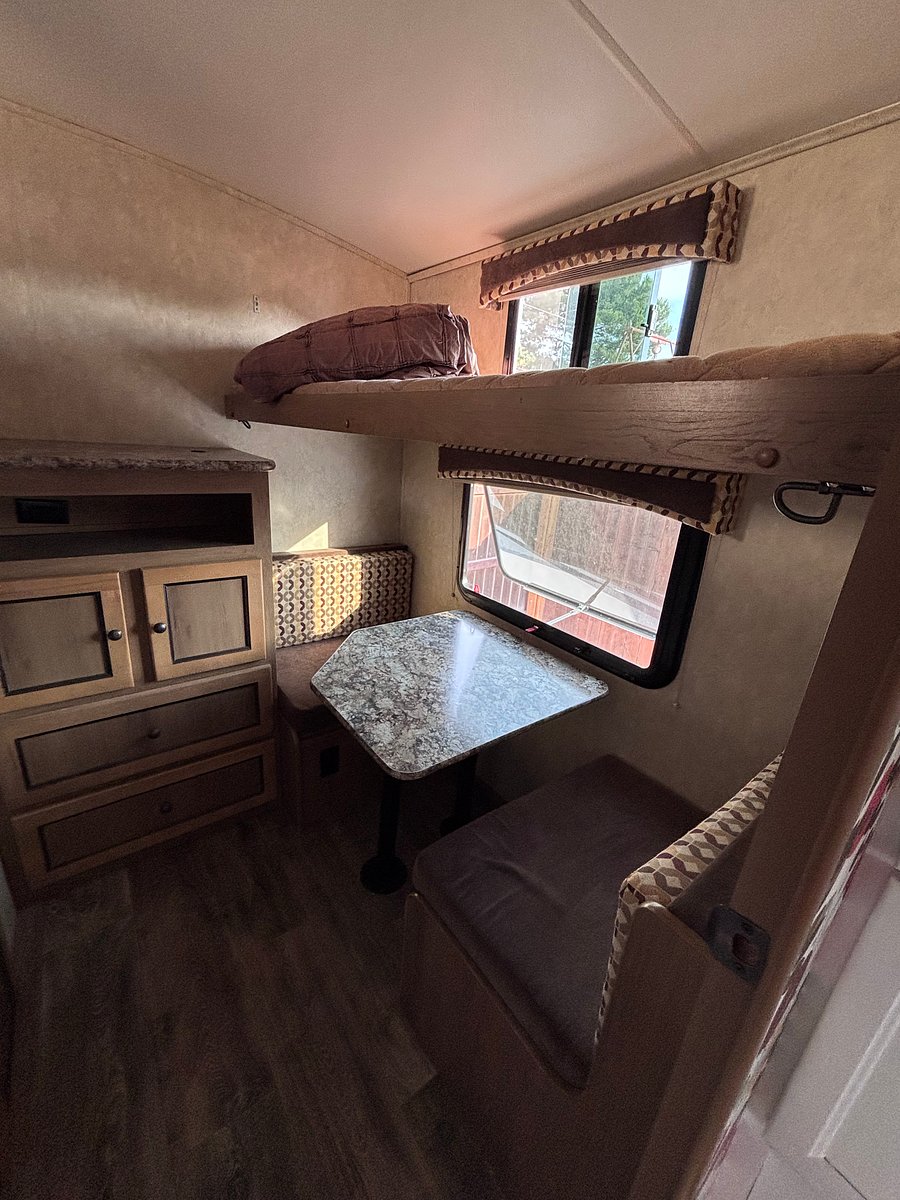Furnished Finder property 1025824_1 photo 15