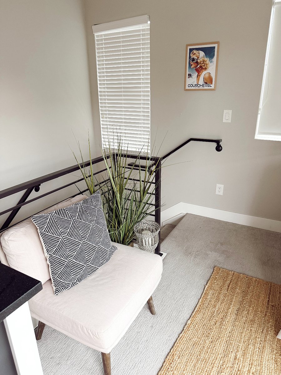3rd floor