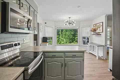 Furnished Finder property 1025853_1 photo 18