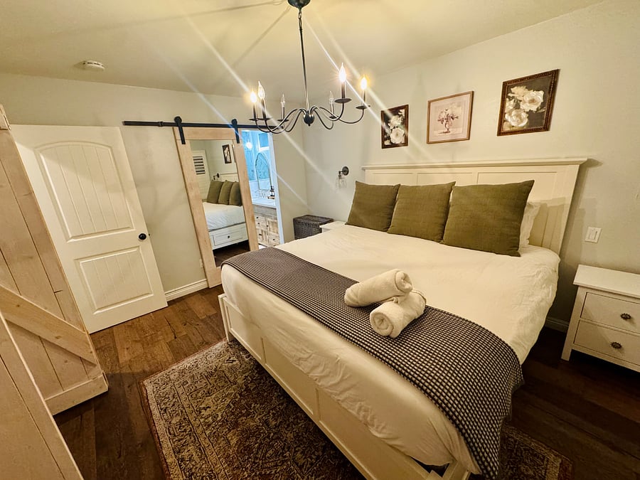 Furnished Finder property 1025859_1 photo 12