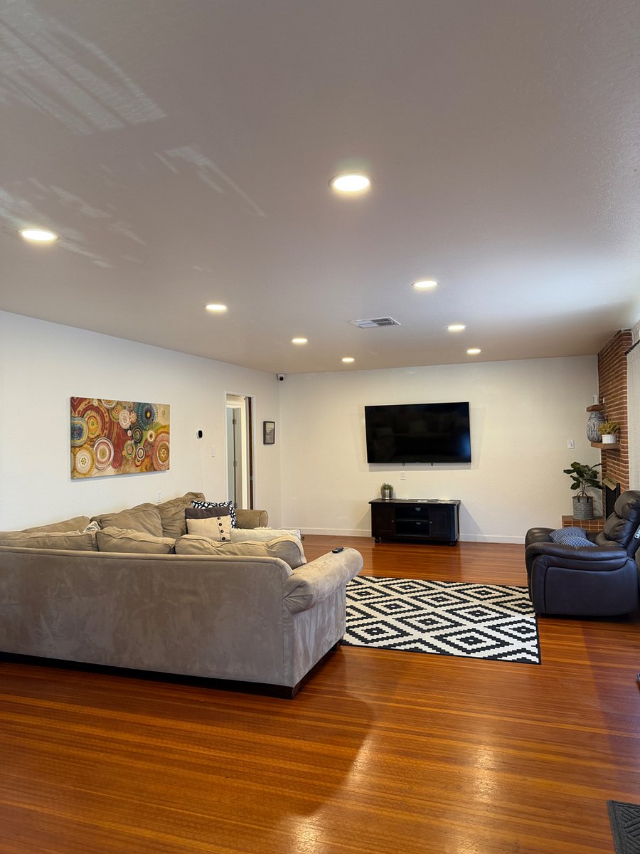 Furnished Finder property 1025862_1 photo 2