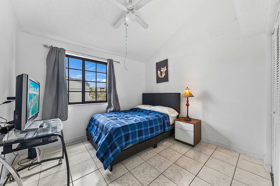 Furnished Finder property 1025878_1 photo 19