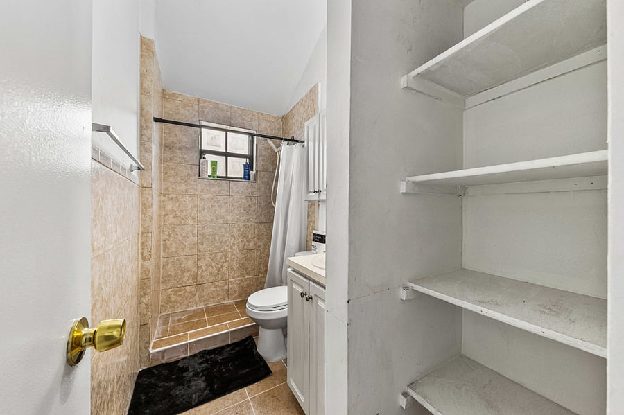 Furnished Finder property 1025878_1 photo 25